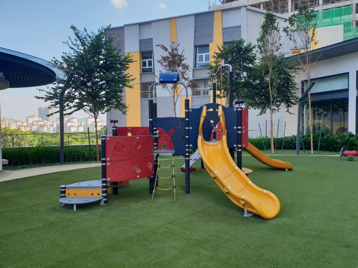 Sunway Velocity V Residence Suites Kuala Lumpur Exterior foto